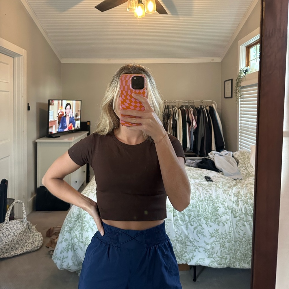 Aerie offline top